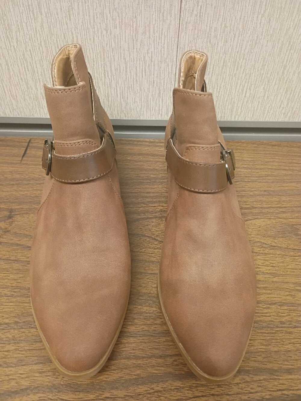 Women's Brown Ankle Boots with Side Zipper and Strap Fonda Size 7M